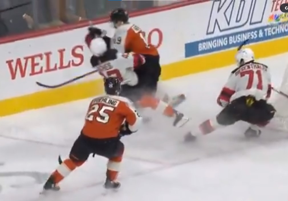 John Tortorella est tanné que les mises en échec légales résultent en batailles