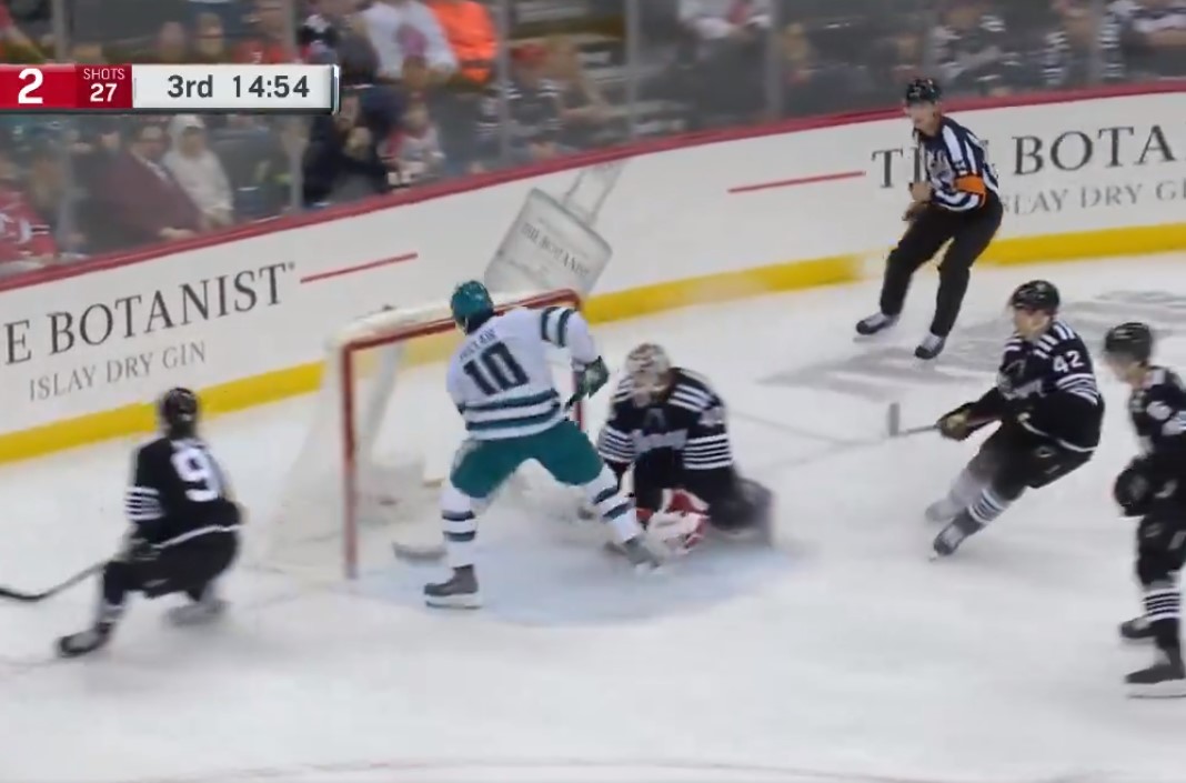 Top-2 : les Devils accordent six buts sur 18 tirs aux Sharks de San Jose