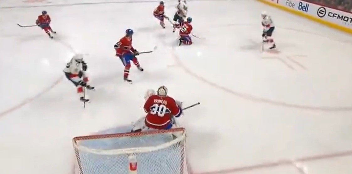 Cayden Primeau a accordé cinq buts du côté de la mitaine