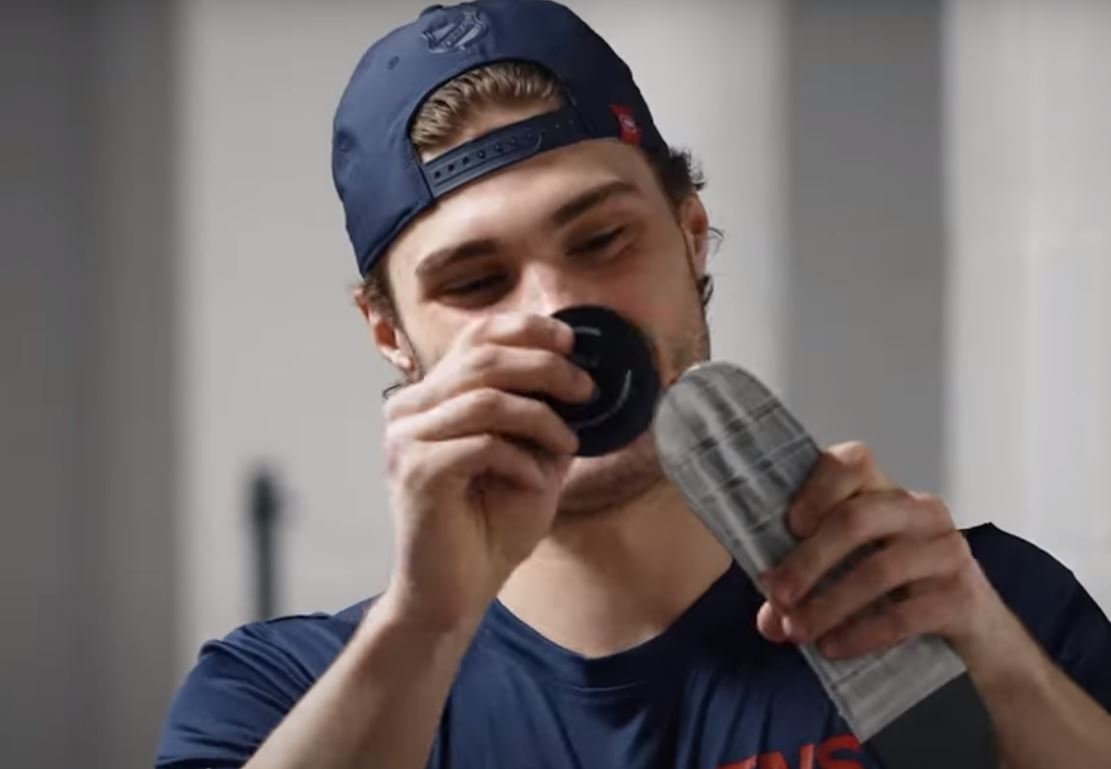 Contrairement à Joel Armia, Juraj Slafkovsky sait pourquoi il joue bien