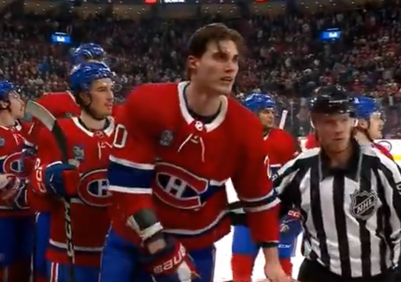 Après 92 matchs LNH, les statistiques de Slaf sont identiques à celles de Jack Hughes