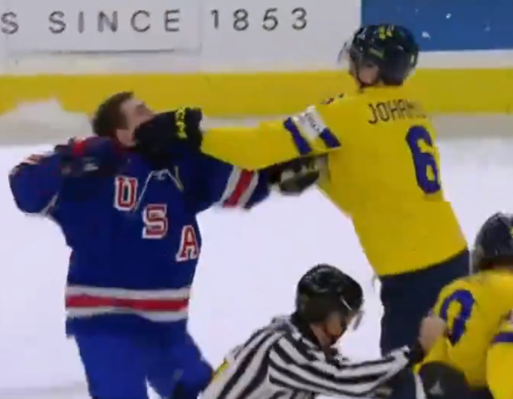 Constat du CMJ : Lane Hutson est bien plus qu'un simple défenseur offensif