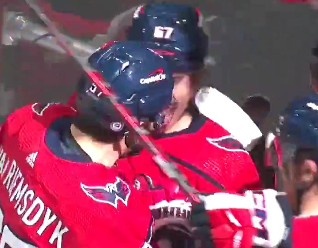 Max Pacioretty's first goal with the Capitals