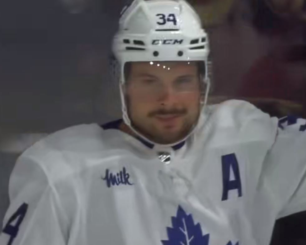 Top-4 : Auston Matthews atteint le plateau des 50 buts en 54 matchs