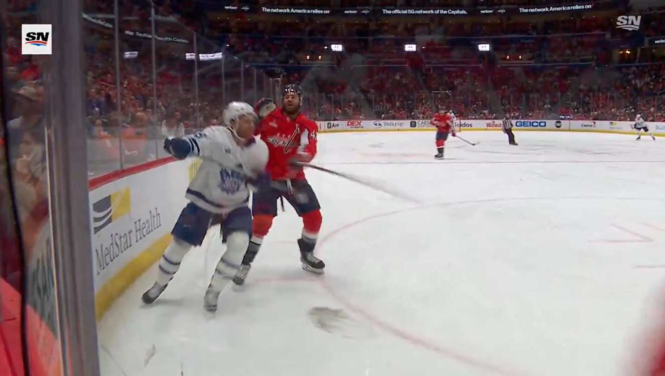 Six matchs de suspension pour Tom Wilson