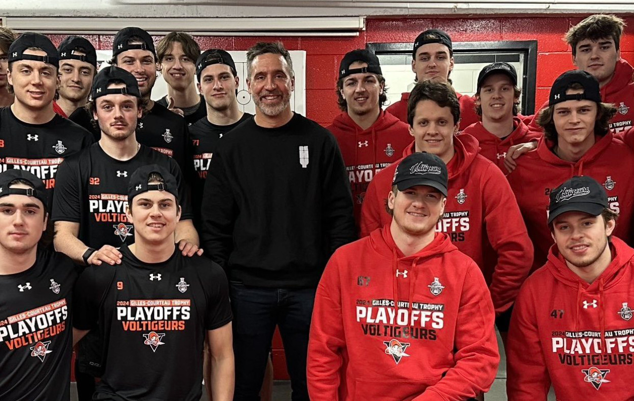 Utilisation de l'anglais dans la LHJMQ : une enquête est demandée par le gouvernement