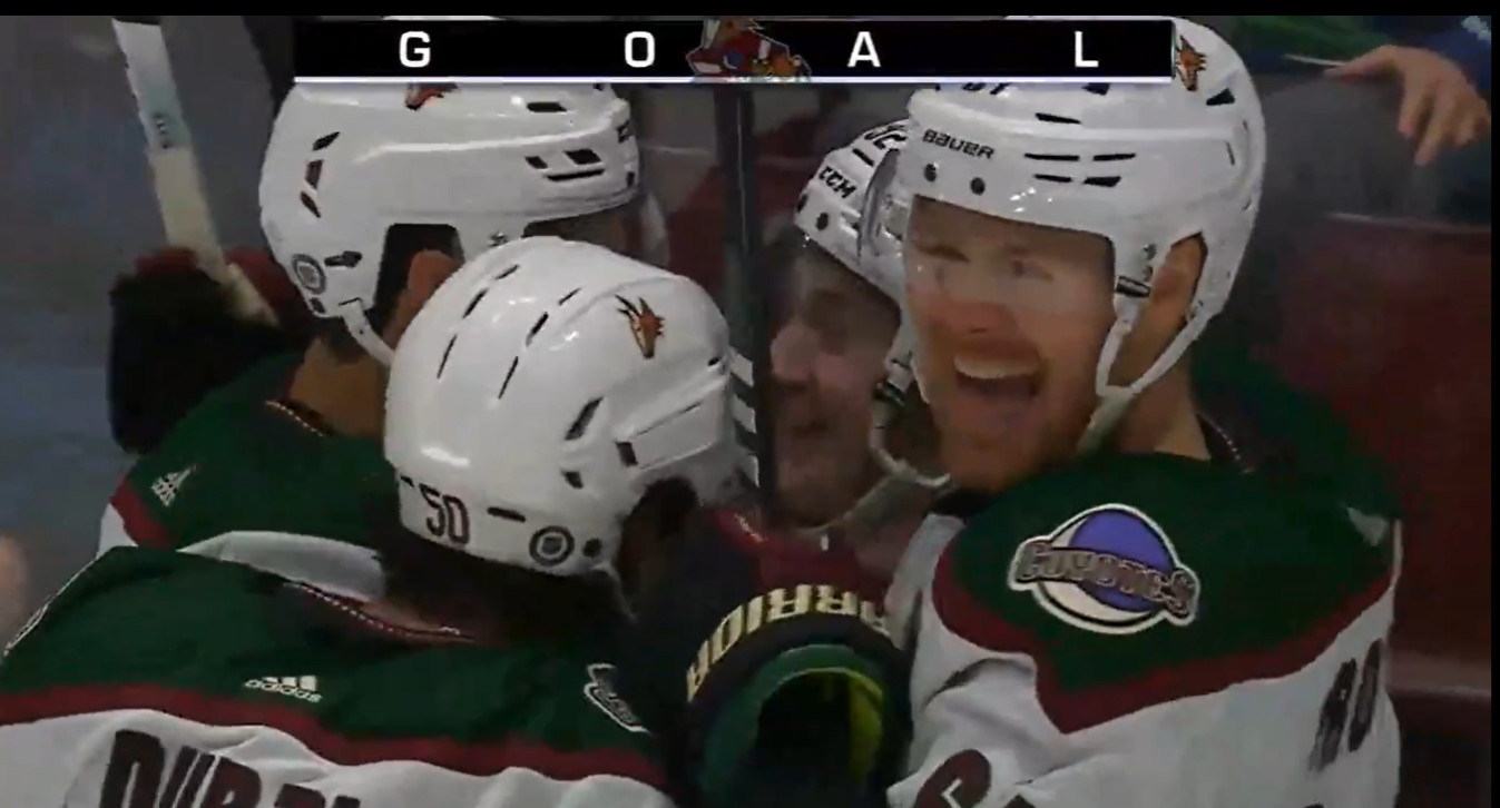 Top-3 : Logan Cooley aide le CH&#8230; En donnant la victoire aux Coyotes