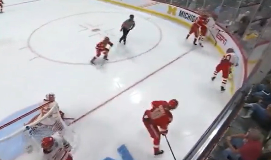 Mauvais jeu hier : Lane Hutson prend le blâme