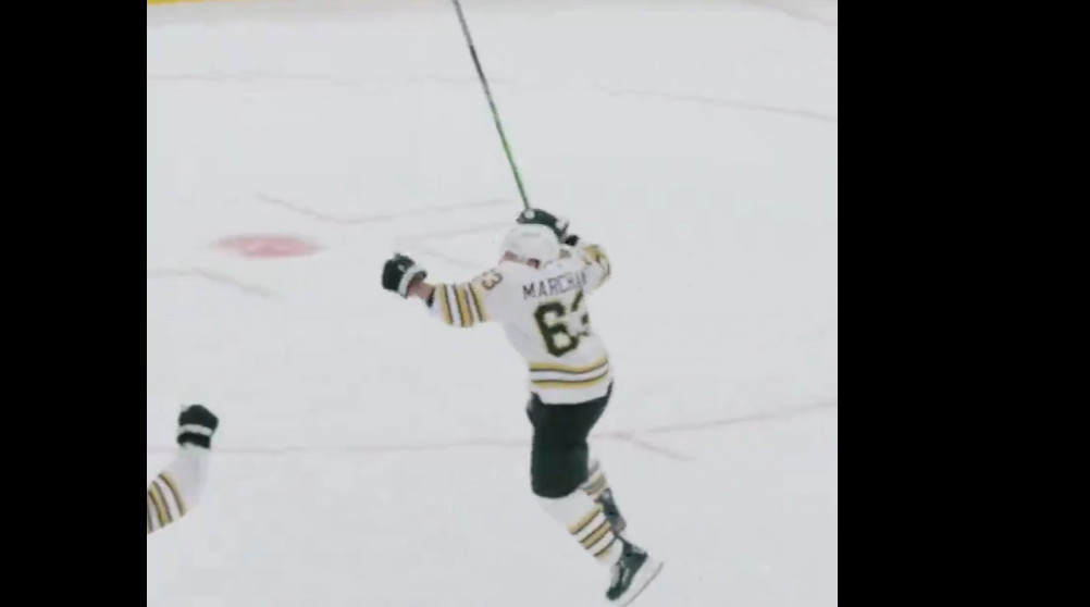 Brad Marchand : faire enrager les Maple Leafs&#8230; et faire taire la foule