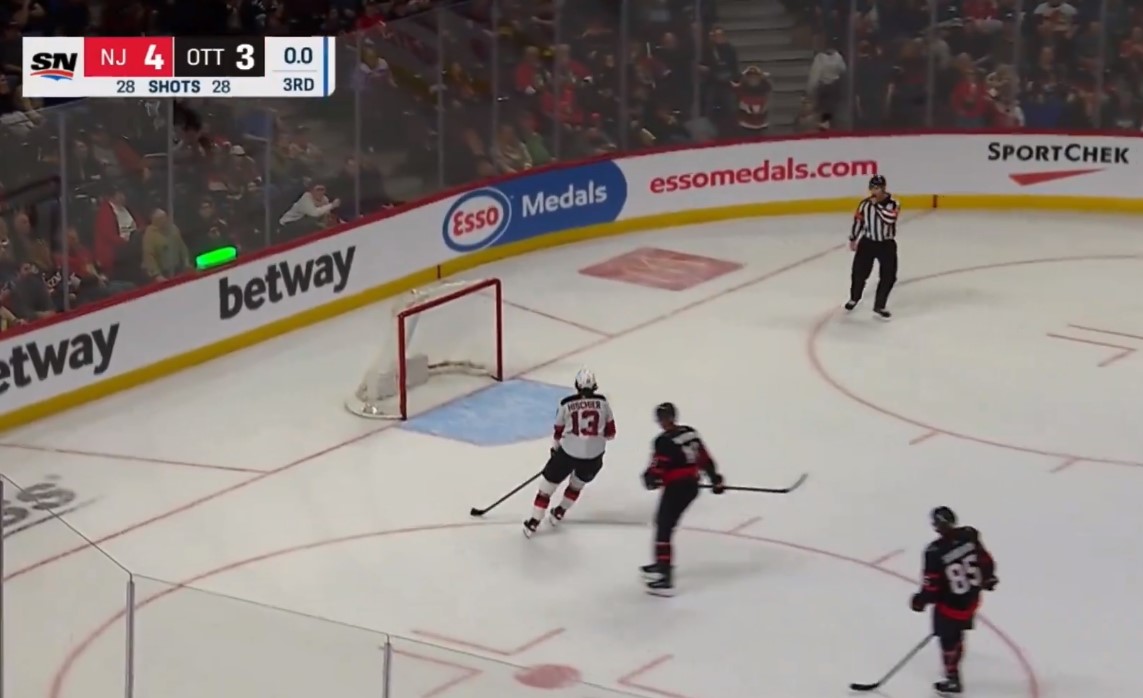 Top-5 : Brady Tkachuk pète les plombs pour un filet désert inscrit après la fin du match