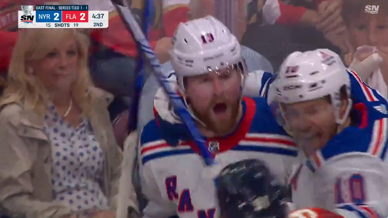 Échanger Alexis Lafrenière : « tout serait considéré »