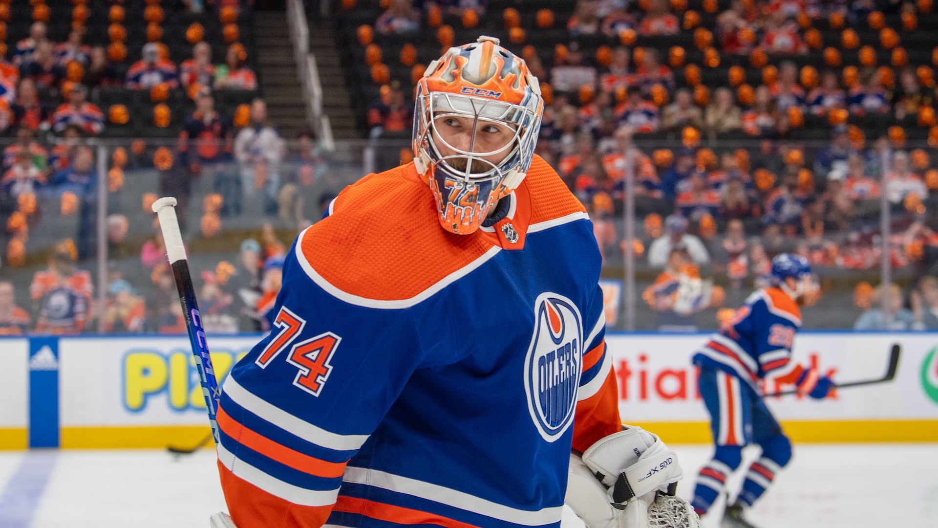 Oilers : Stuart Skinner prendra la place de Calvin Pickard devant le filet ce soir