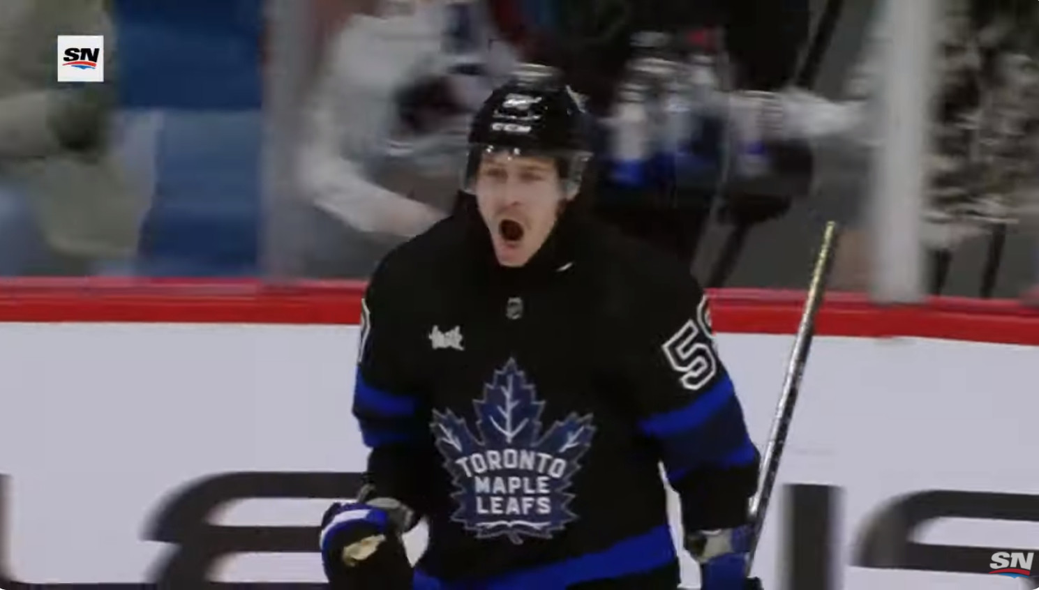 Tyler Bertuzzi et les Maple Leafs discutent d'une prolongation de contrat