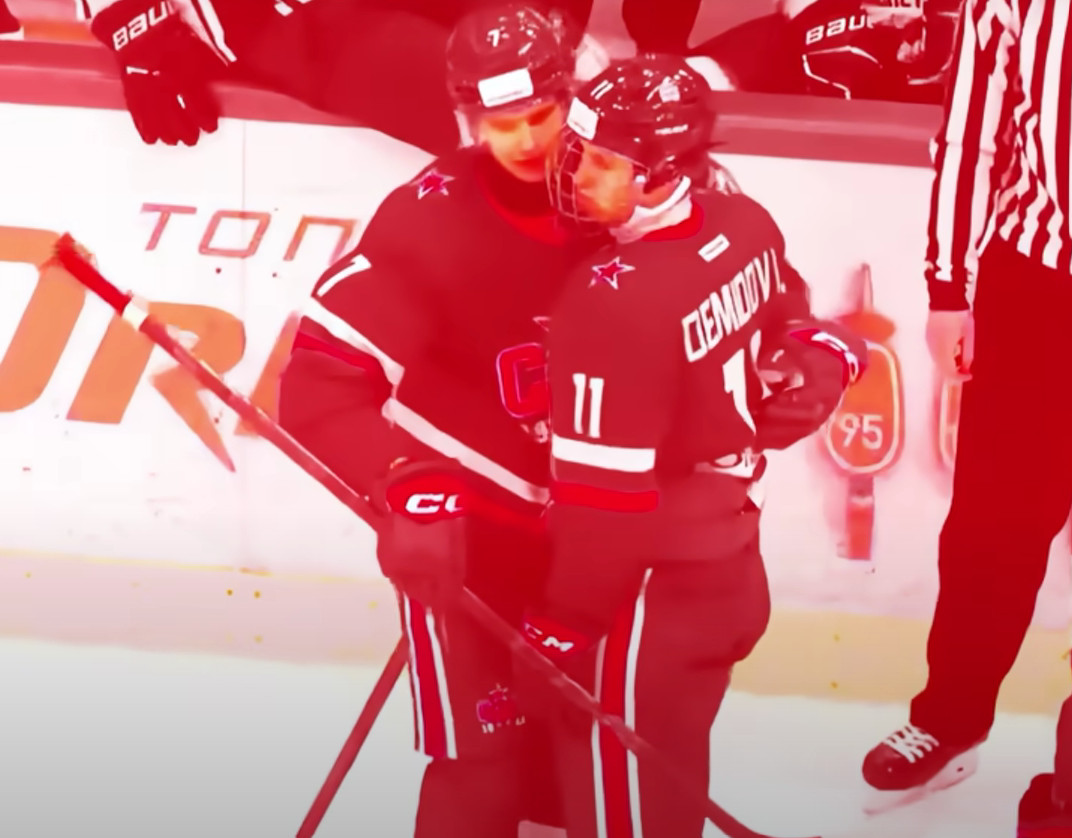 Les amis de Lane Hutson lui envoyaient des vidéos d'Ivan Demidov avant le repêchage