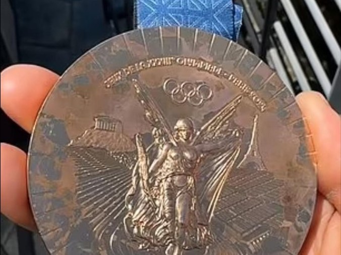 Olympiques : les médailles de bronze sont critiquées pour leur (piètre) qualité