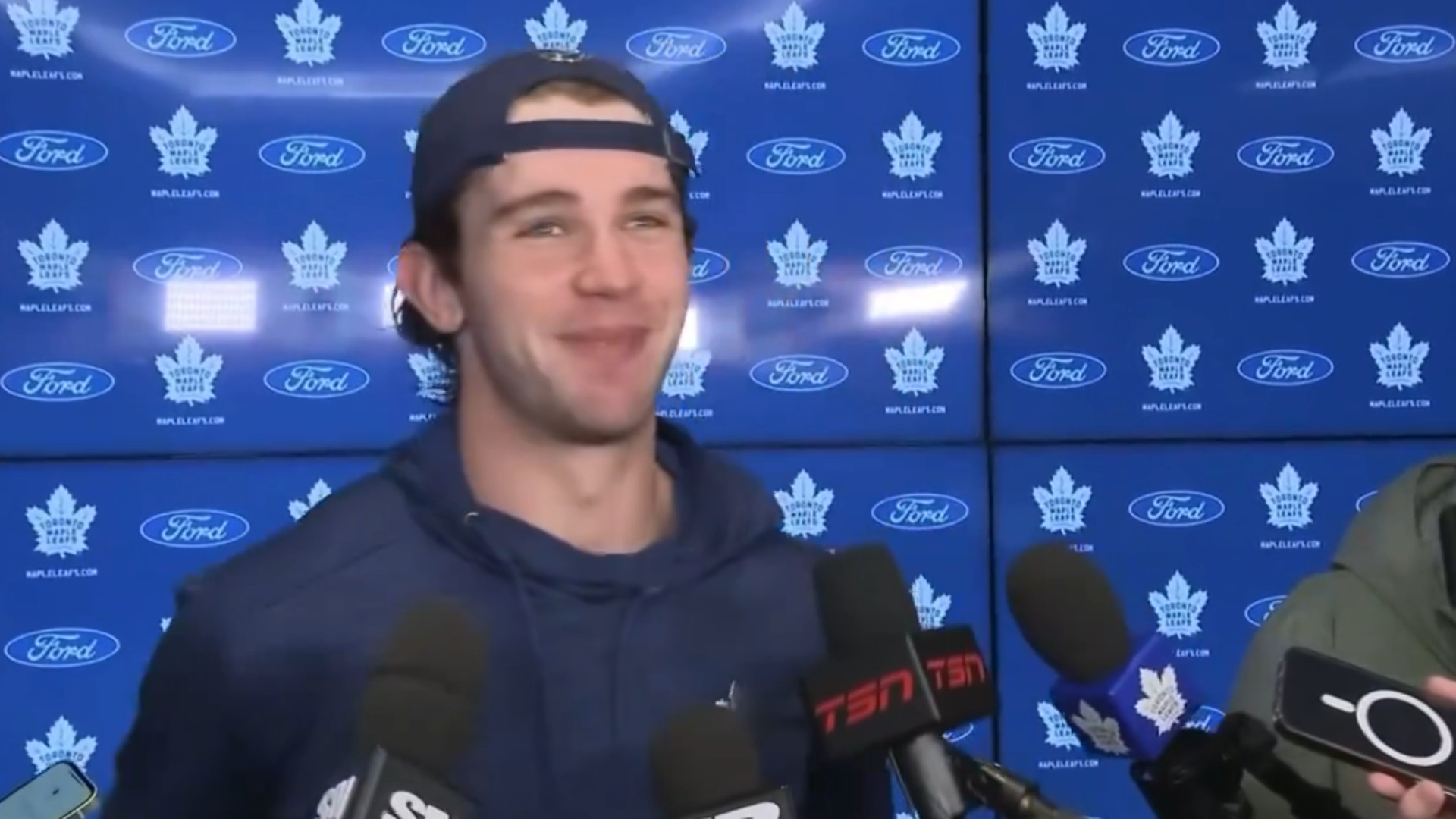 Joseph Woll trouve qu'il n'y a rien de mieux que d'affronter le Canadien au Centre Bell