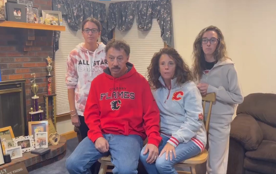 La famille Gaudreau livre un poignant message en vidéo