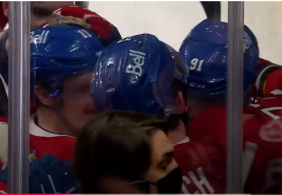 « Kirby Dach n’est pas Sean Monahan »