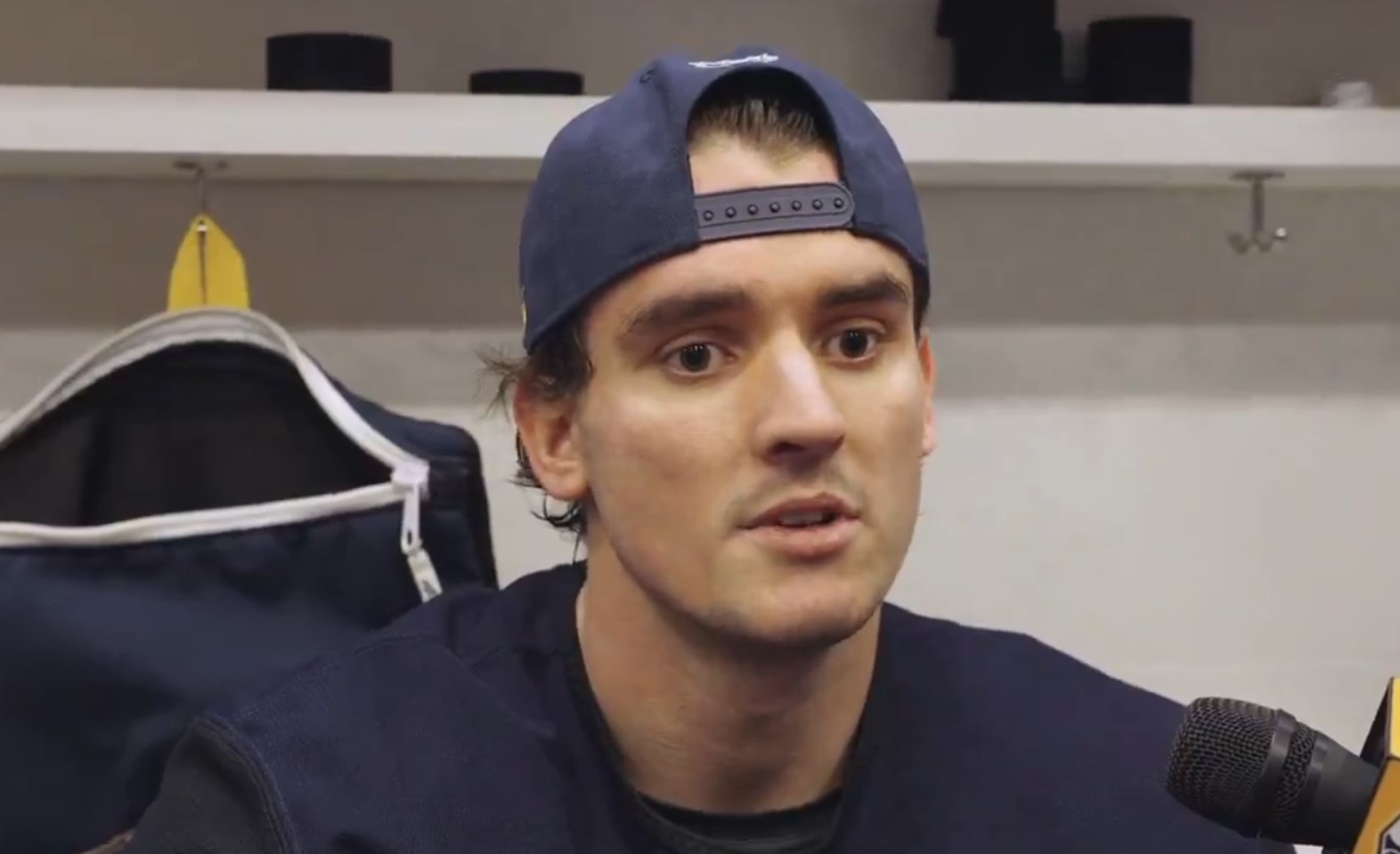 -3 en 7 minutes : c'est difficile pour Justin Barron à Nashville