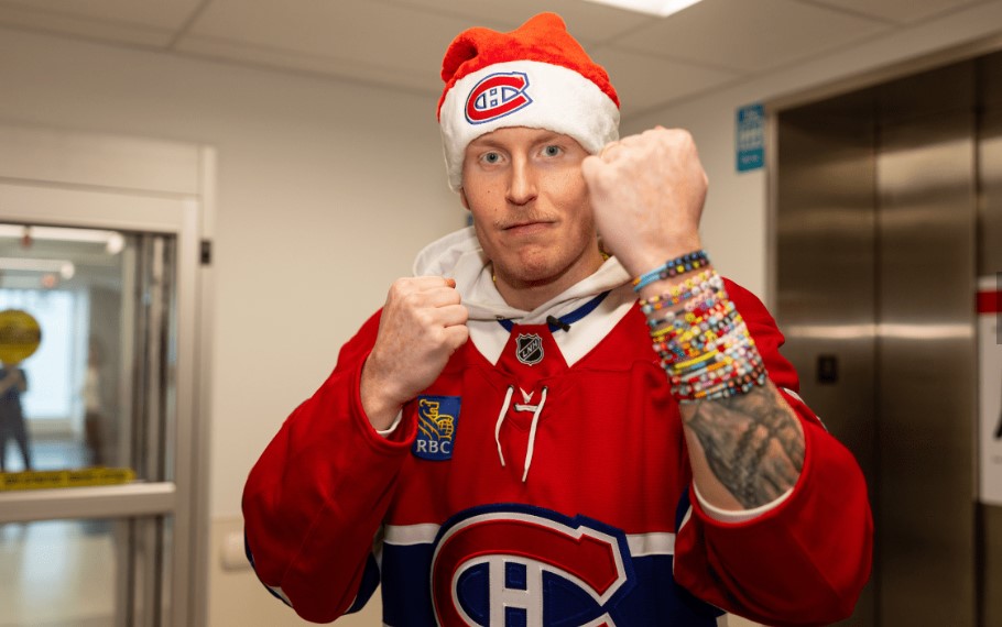 Bracelets d'amitié : c'est beau de voir Patrik Laine s'impliquer pour les enfants malades