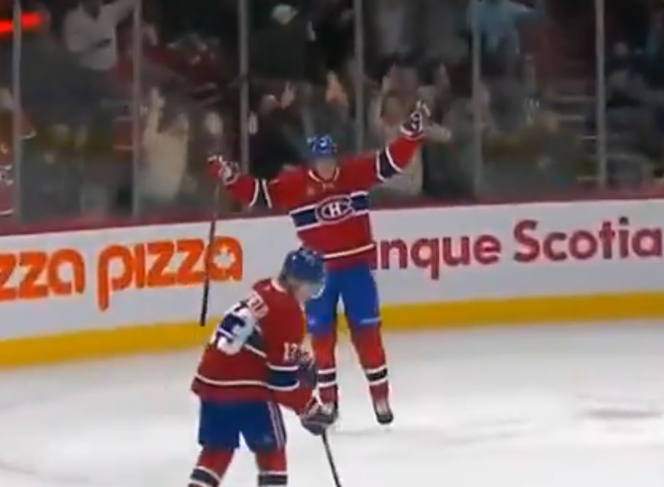 Tour du chapeau en jeu de puissance pour Patrik Laine