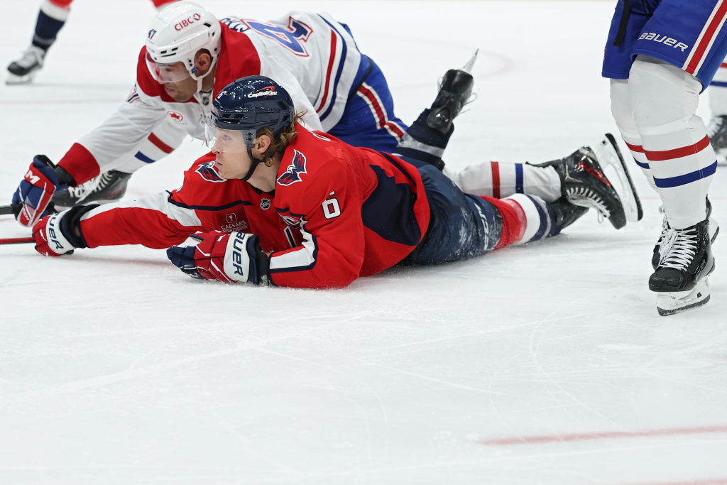 Michael Pezzetta et Jayden Struble : trois pénalités en 8:14 de temps de glace combiné