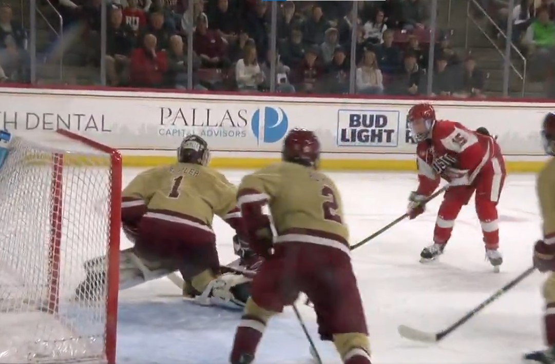 Tour d'horizon des espoirs du CH : 30 arrêts et un 6e blanchissage pour Jacob Fowler