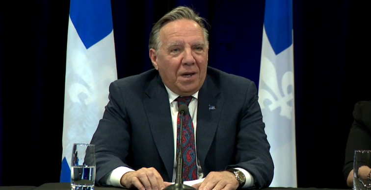 Commentaire de François Legault sur les batailles : Enrico Ciccone critique le premier ministre
