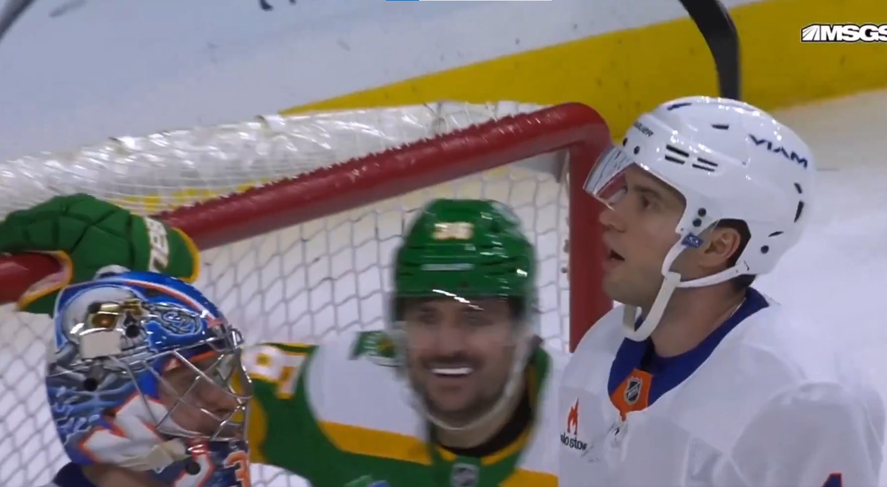 Top-5 : Tony DeAngelo tire la rondelle dans son propre but