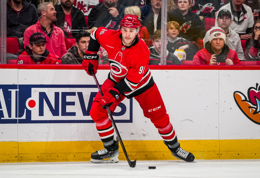 « Je ne serais pas surpris que le CH ait tâté le terrain pour Mikko Rantanen »