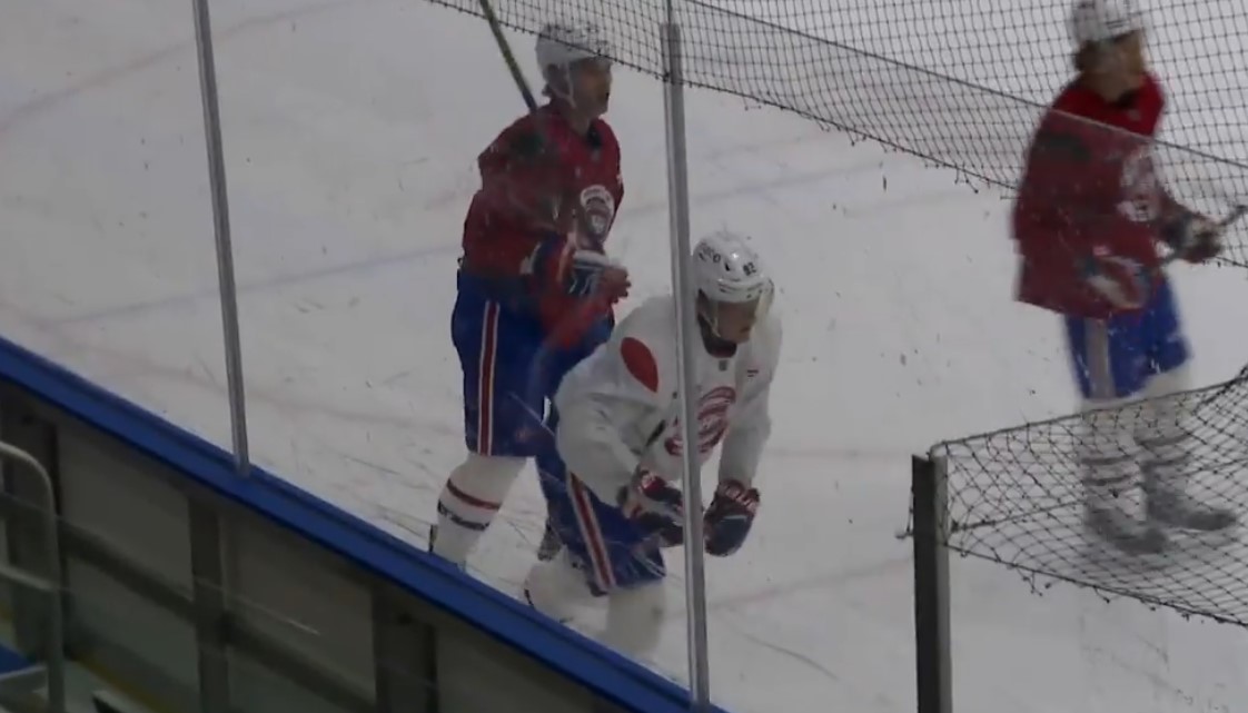 Entraînement : ça a brassé entre Patrik Laine et Juraj Slafkovský