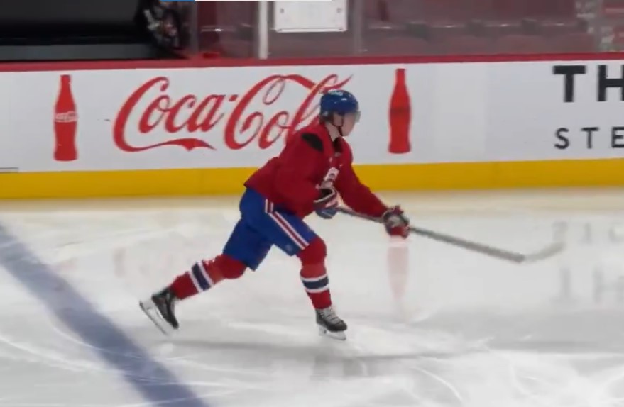 Kaiden Guhle absent ce soir | Jakub Dobes devant le filet