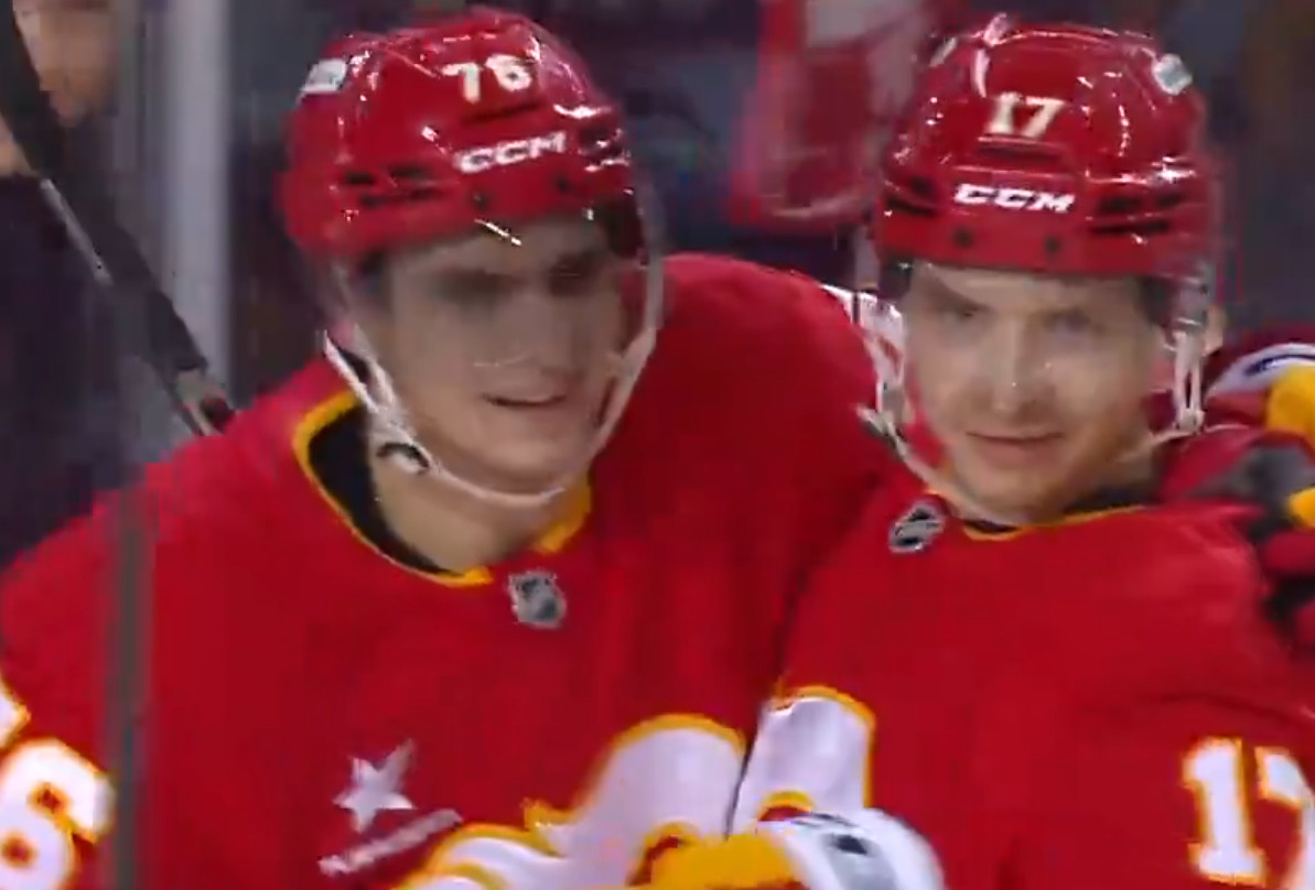 Top-5 : Les Flames ne sont plus qu'à deux points des séries