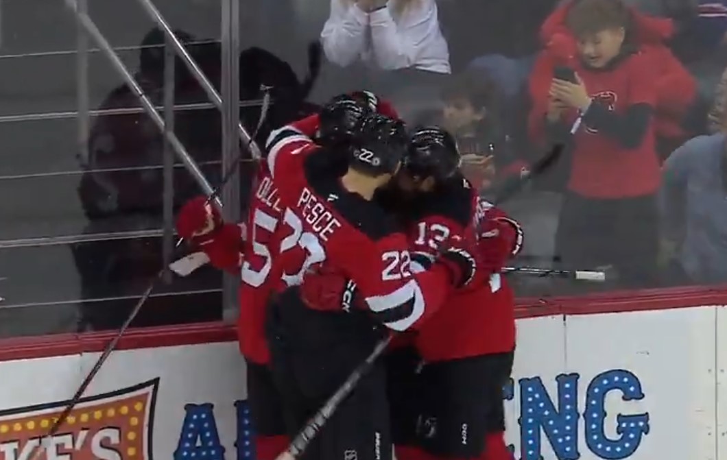 Victoire des Devils : le CH est assuré d'être dans le top-8 de l'Est demain matin