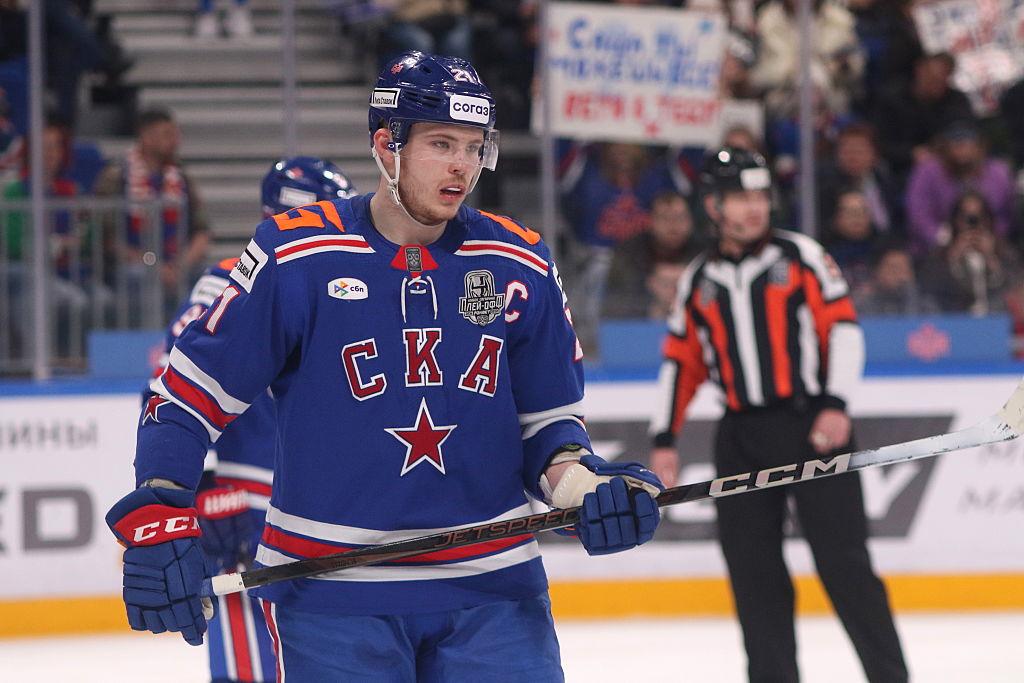 Contrat non signé : L'agent d'Alexander Nikishin menace sérieusement les Hurricanes