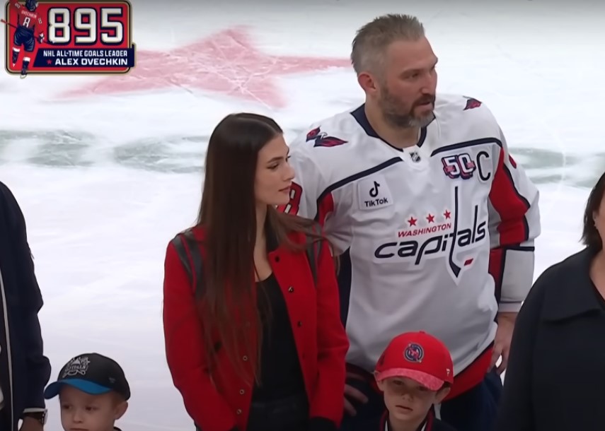 Dernière saison d'Alex Ovechkin dans la LNH : sa femme en rajoute