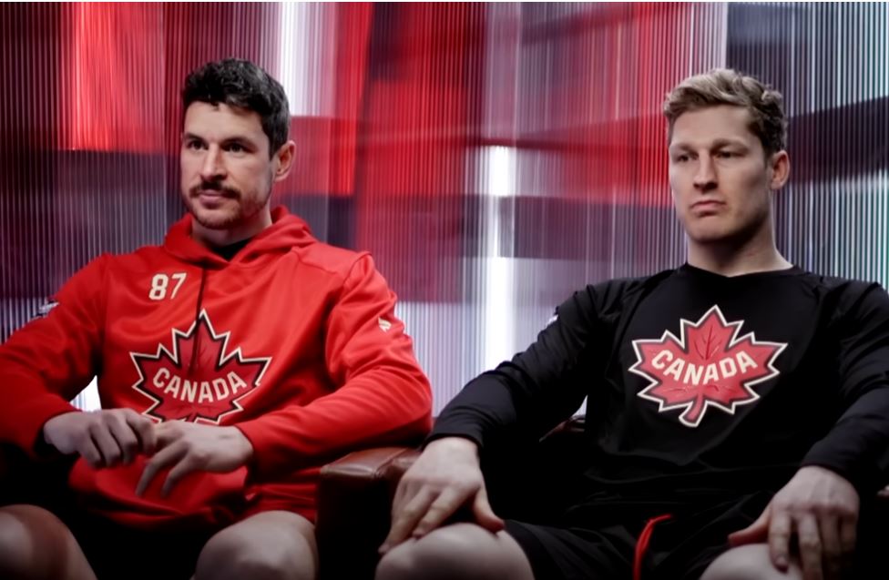 « Je n'ai rien de mieux à faire » : Nathan MacKinnon a l'air misérable aux Mondiaux