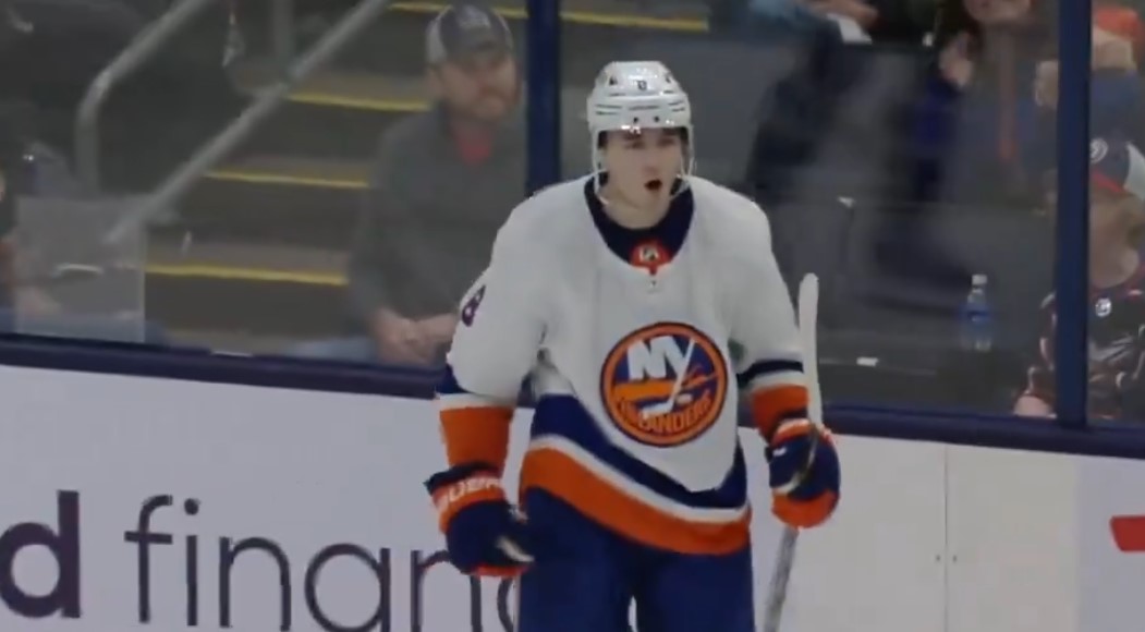 Noah Dobson : les Islanders l&#039;avaient offert aux Sabres pour JJ Peterka