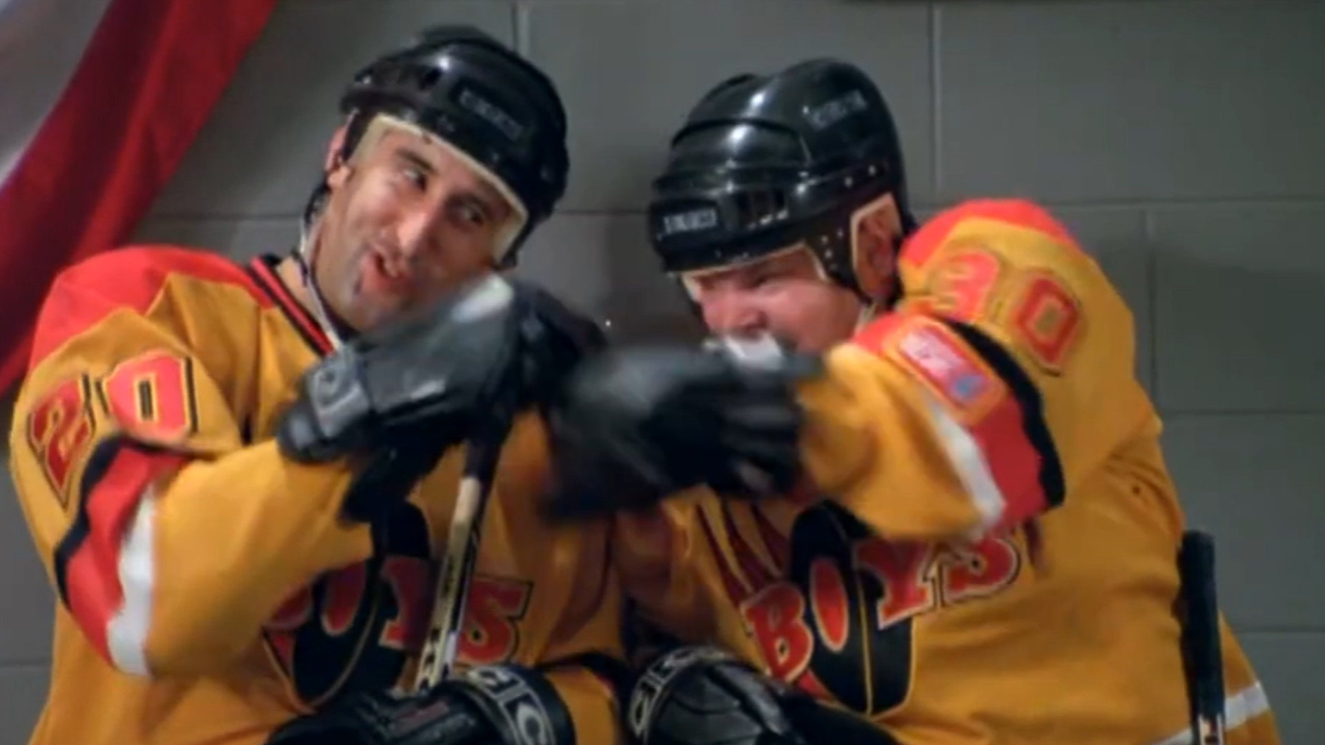 « Les Boys, c&#039;est un classique» : Sidney Crosby qui discute avec Nick Suzuki