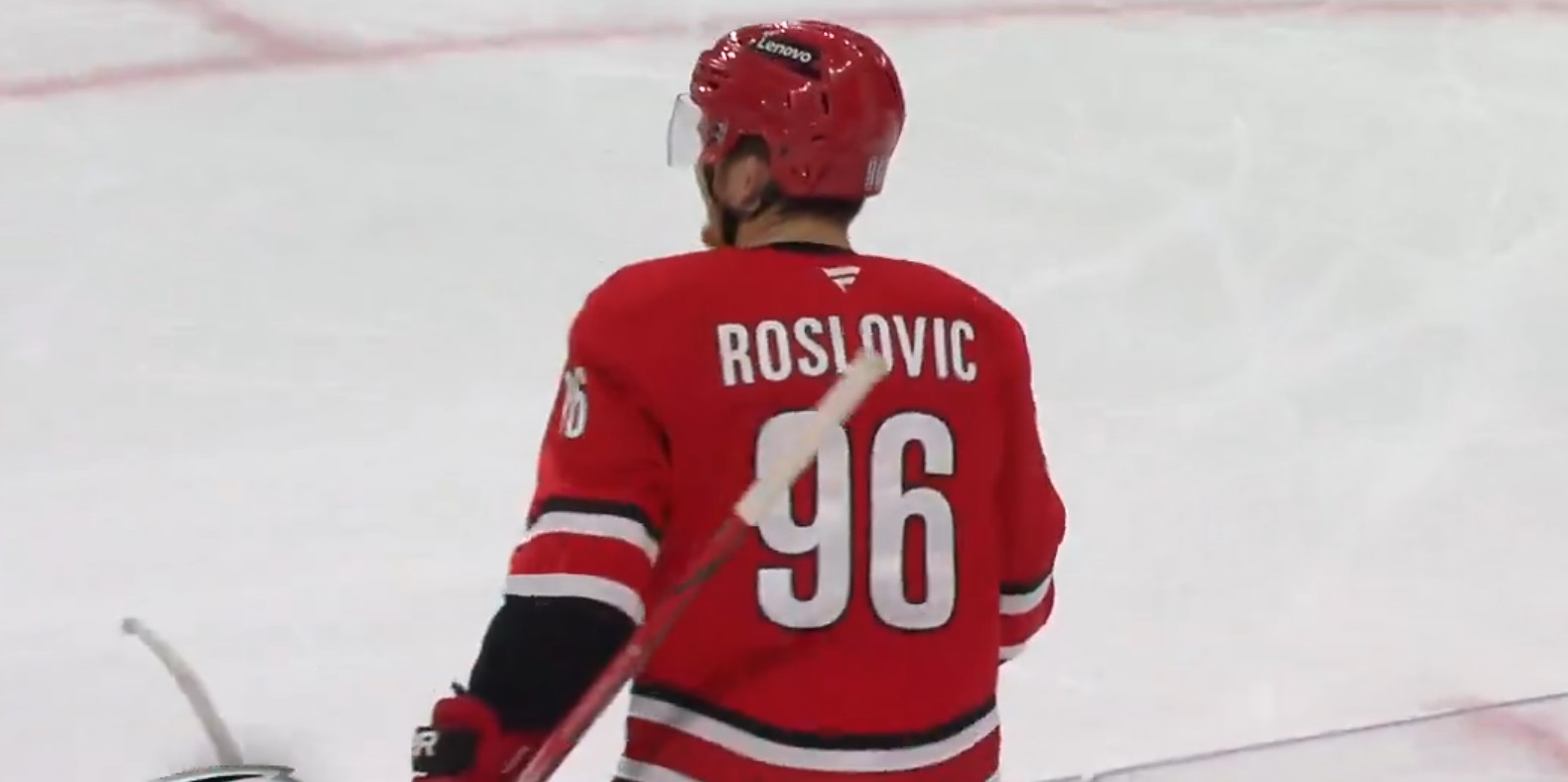 Jack Roslovic : le Canadien a eu de l'intérêt pour lui (et il est toujours disponible)