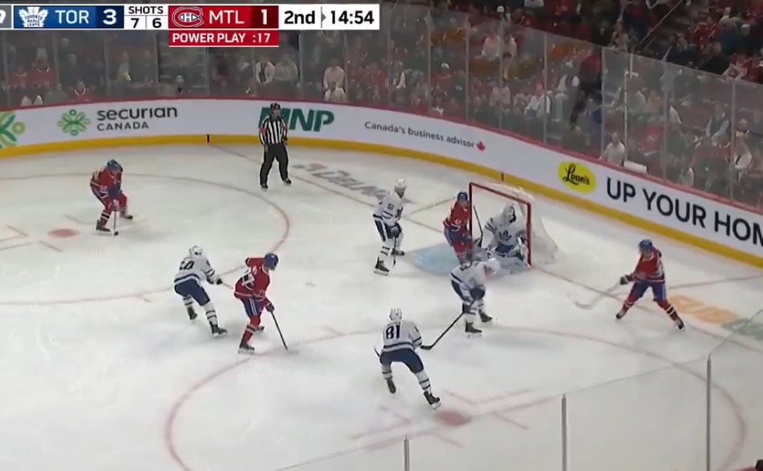 Martin St-Louis et Ivan Demidov ont créé le but de Patrik Laine à l'entraînement