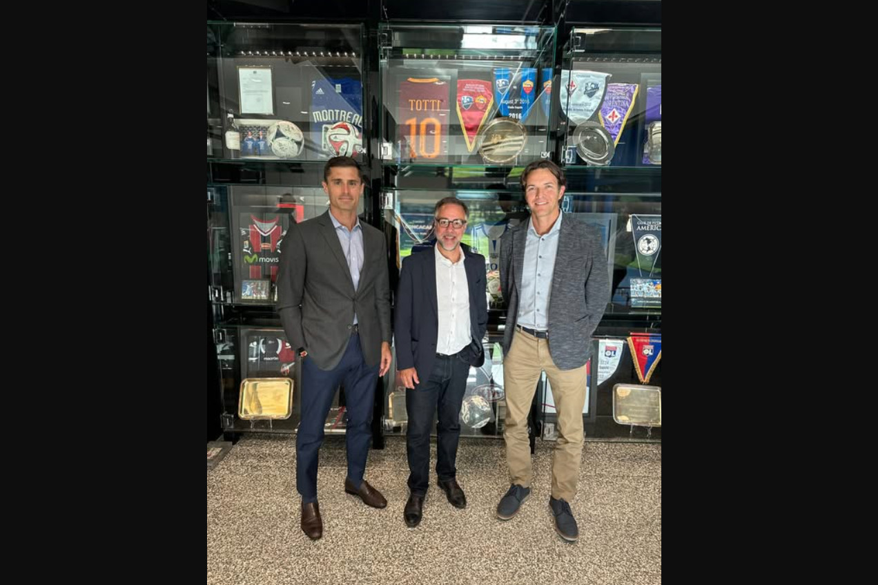 Le successeur de Valérie Plante crée des rapprochements avec le CF Montréal