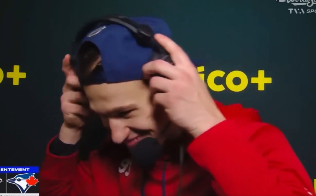 Party des recrues : Ivan Demidov quitte une entrevue pour éviter le sujet