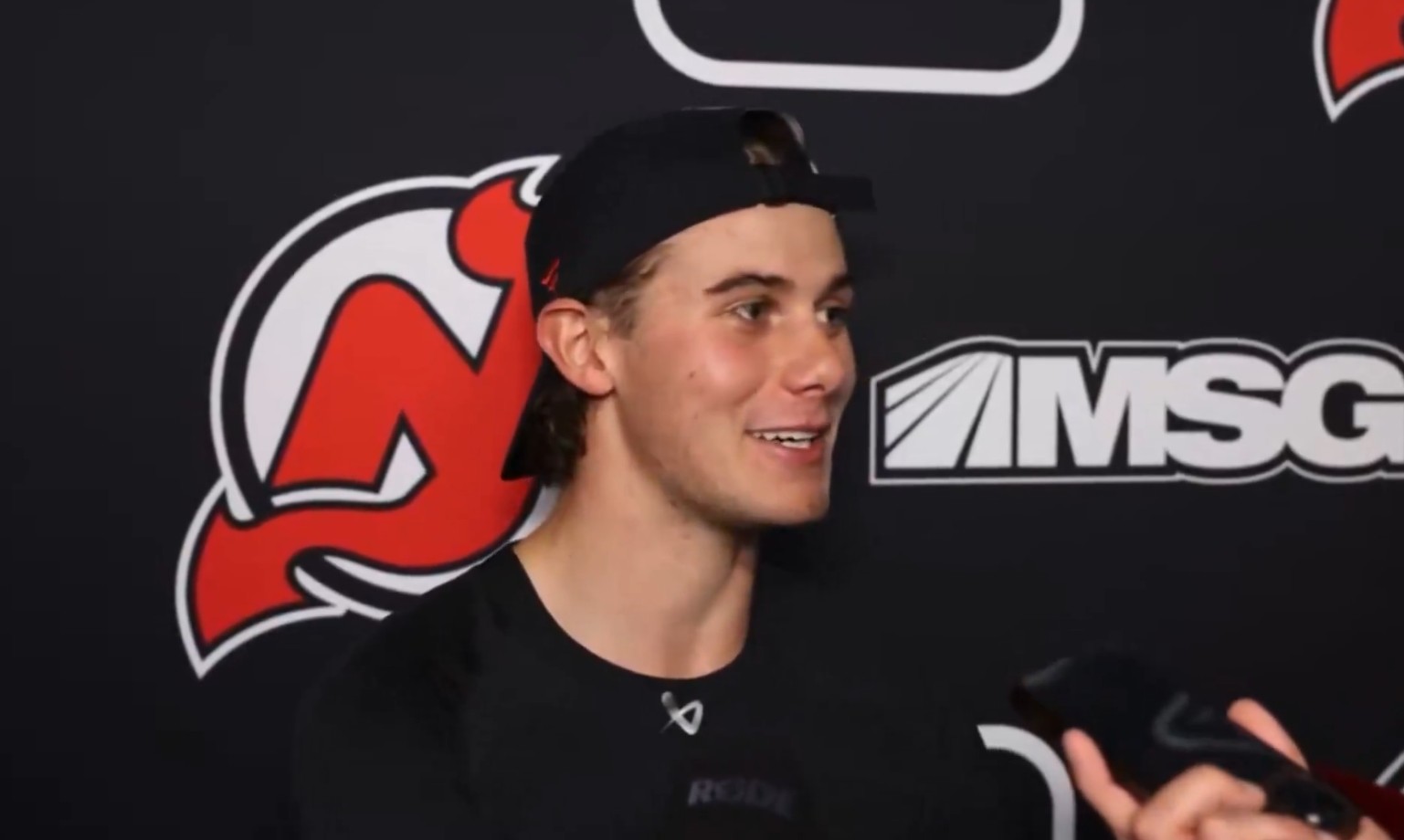 Jack Hughes : les Devils pensaient l&#039;avoir perdu pour toute la saison