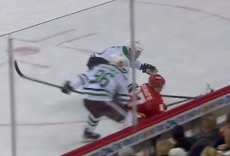 Top-5 : Mikko Rantanen de nouveau expulsé d&#039;un match pour un coup vicieux