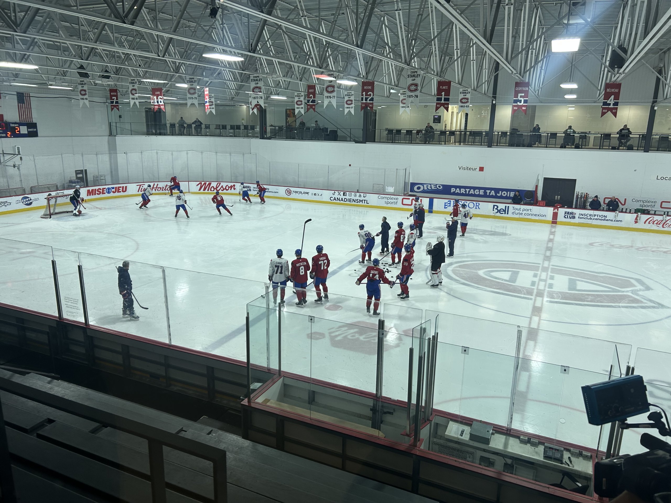 Voici pourquoi le Canadien n'avait aucun joueur rappelé de Laval à son entraînement