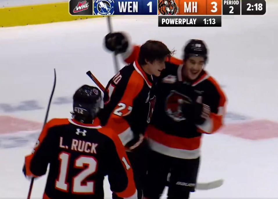 Tour du chapeau pour Bryce Pickford : le défenseur compte 20 buts en 28 matchs