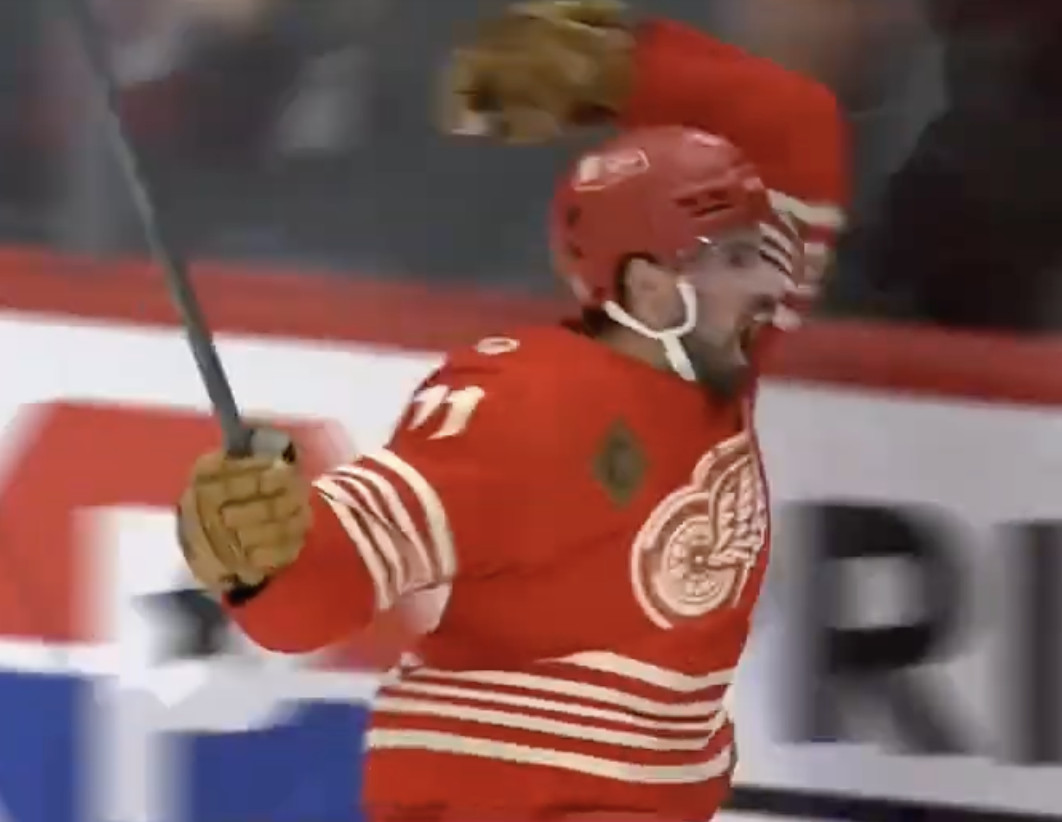 Dylan Larkin : Le CH s'est intéressé à lui l'été dernier