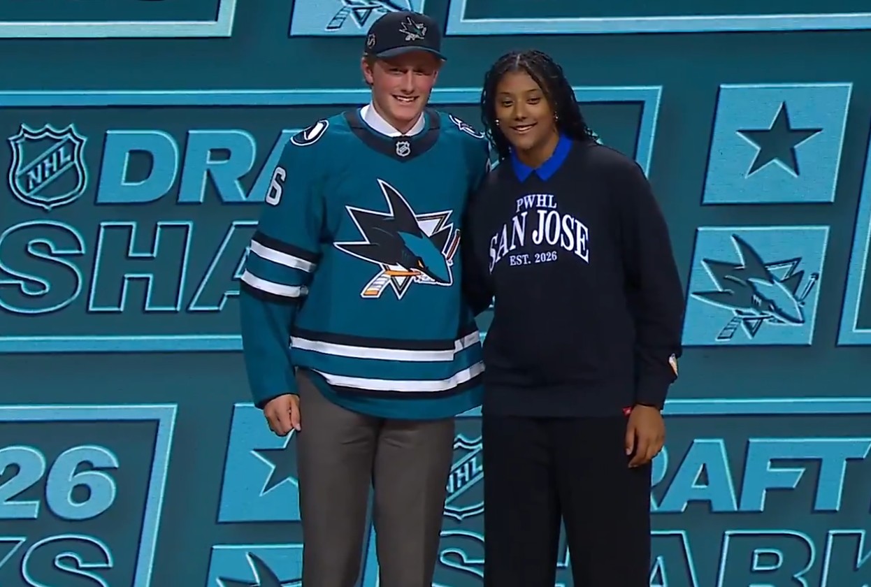 Les Sharks repêchent le cousin de Kirby Dach au neuvième rang
