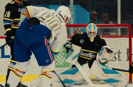 VIDÉO : Patrik Laine garde la forme dans une ligue d'été en Floride